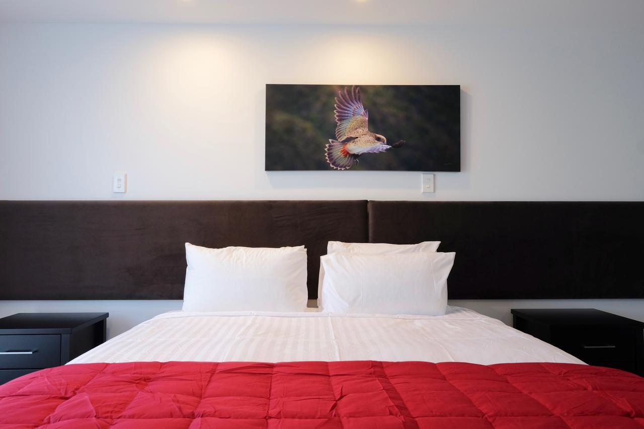 Stopforths Motel Хокитика Экстерьер фото